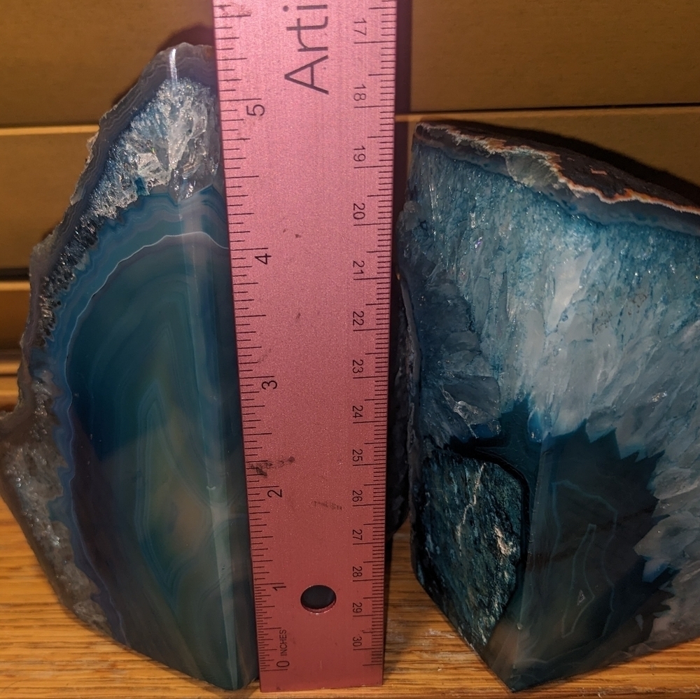 💲ON SALE💲Agate Geode Sections Pair of Dyed Turquoise Crystals - Picture 10 of 15